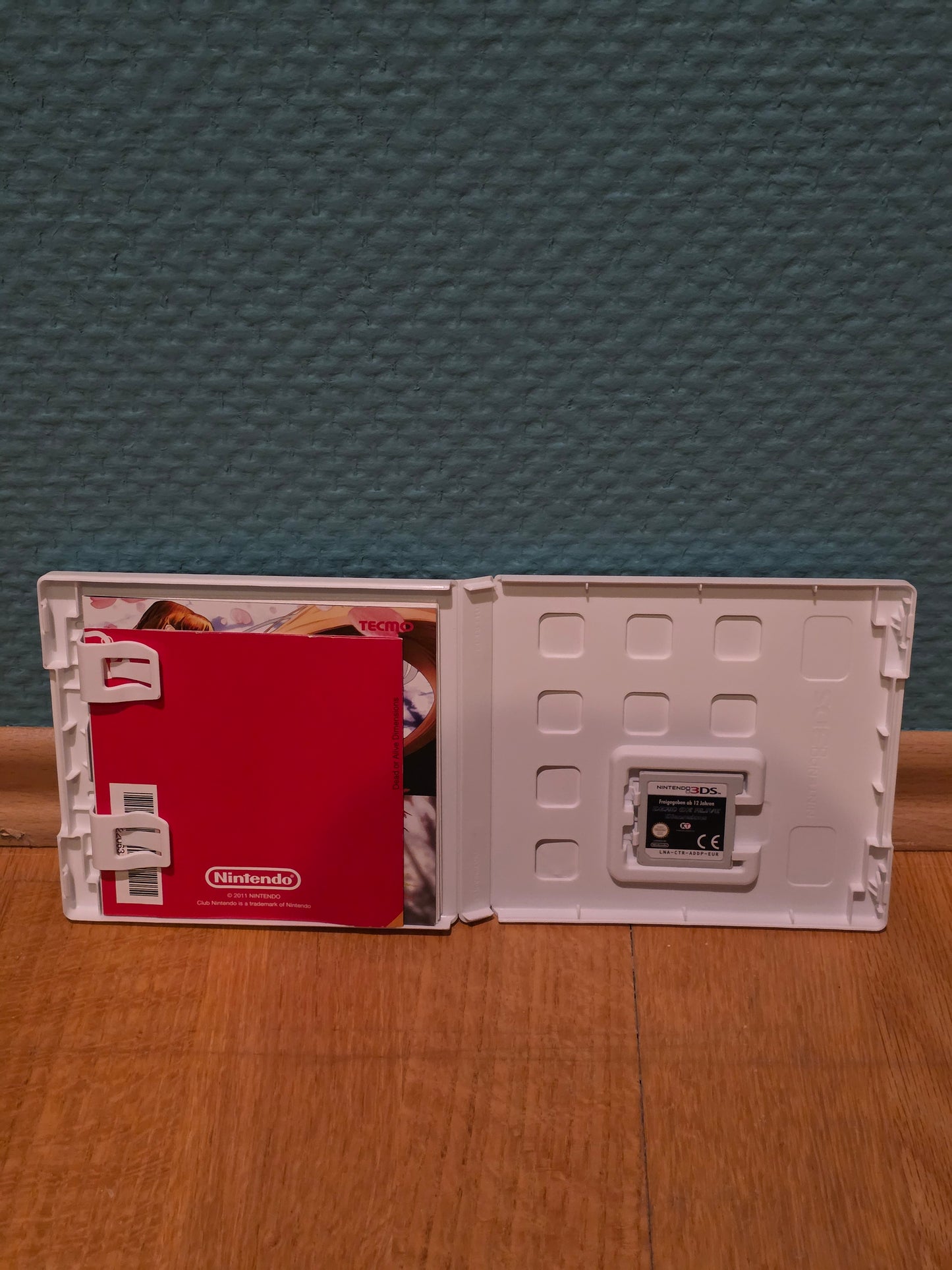 Dead or Alive: Dimensions (Nintendo 3DS)